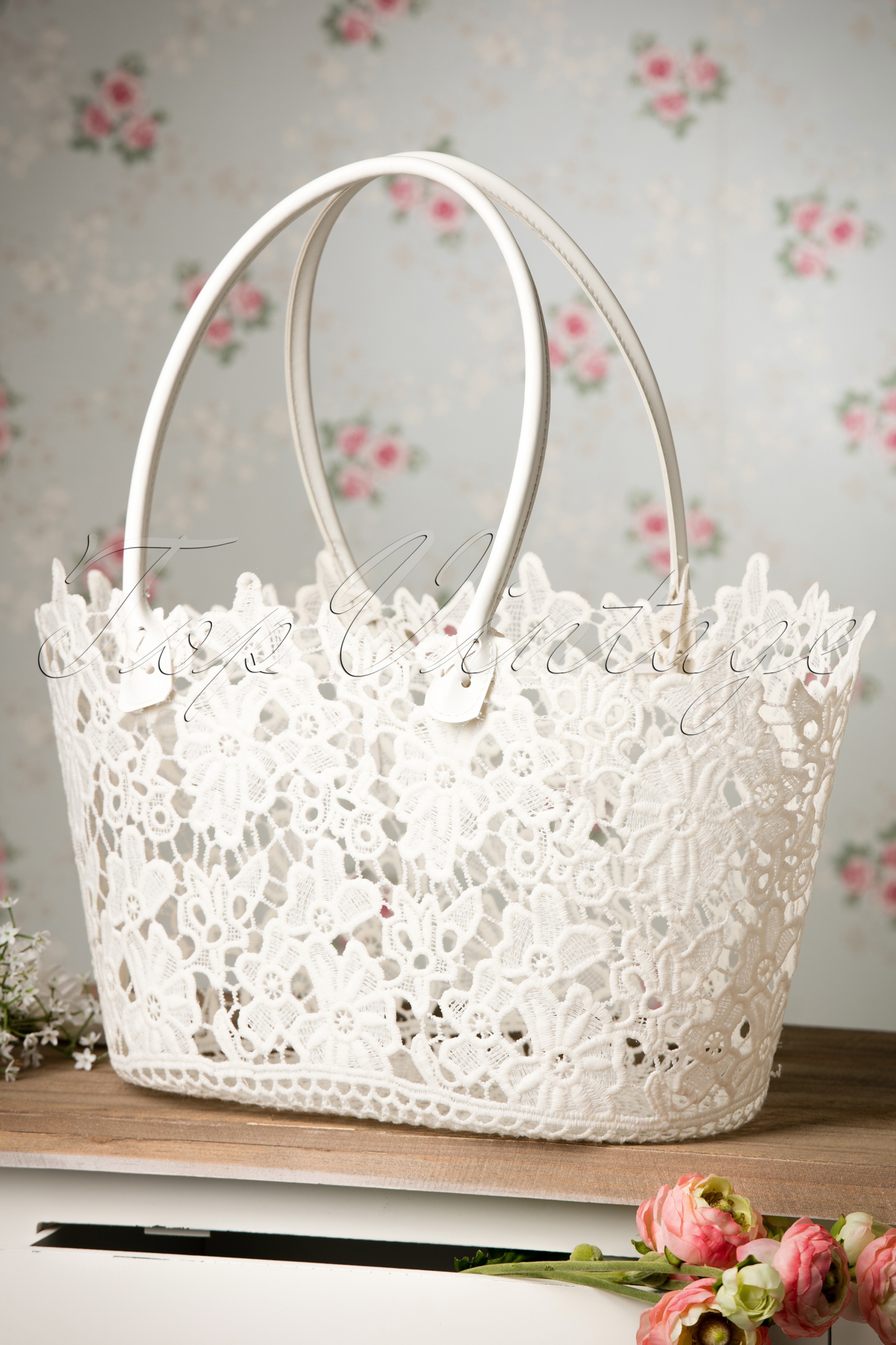  - Romantische shopper in wit 3