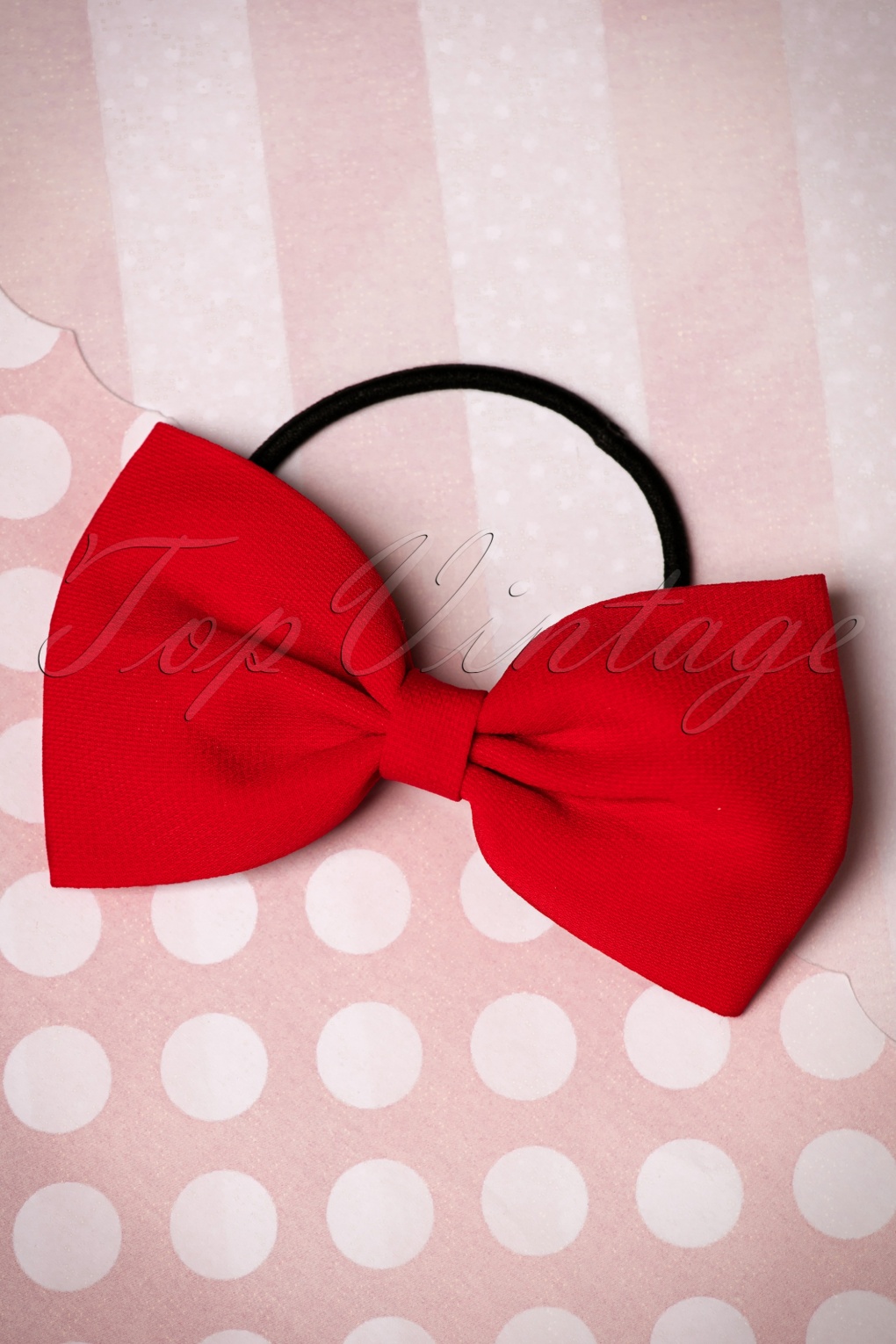Banned Retro Lovestruck Bow Haargummi in Rot Einkaufen bei Topvintage