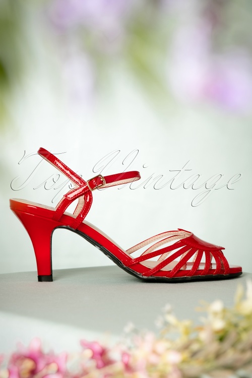 Banned Retro - 40s Amelia Sandals in Red 6