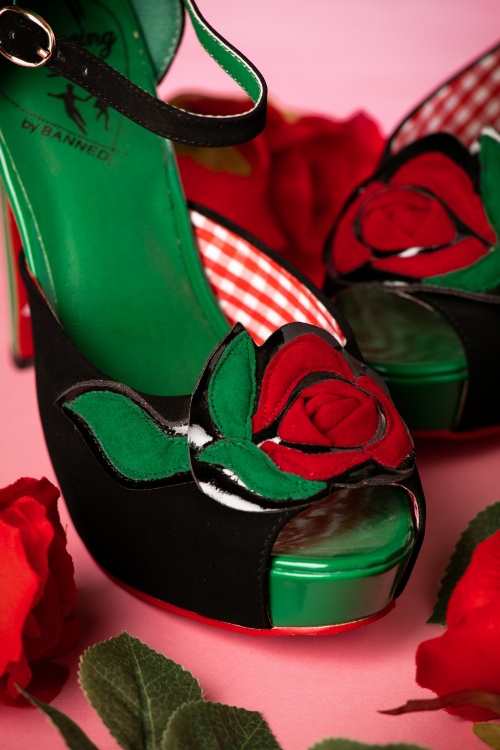 Banned Retro - 50s Sage Rose Peeptoe Pumps in Black and Green 2