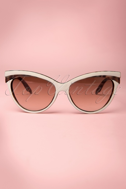 Collectif Clothing - Judy Classic 50s Sunglasses in Ivory