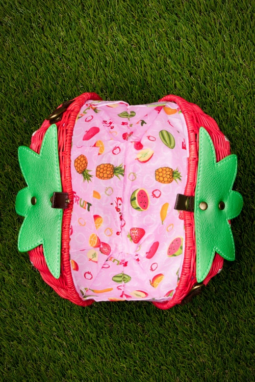 Collectif Clothing - Juicy Strawberry Wicker Handbag Années 50 4