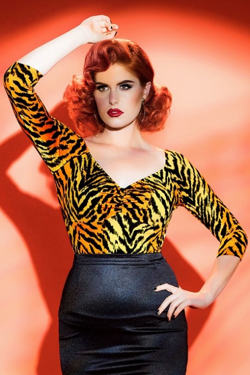 Pinup Couture - 50s Deadly Dames Jailbird Top in Orange Tiger