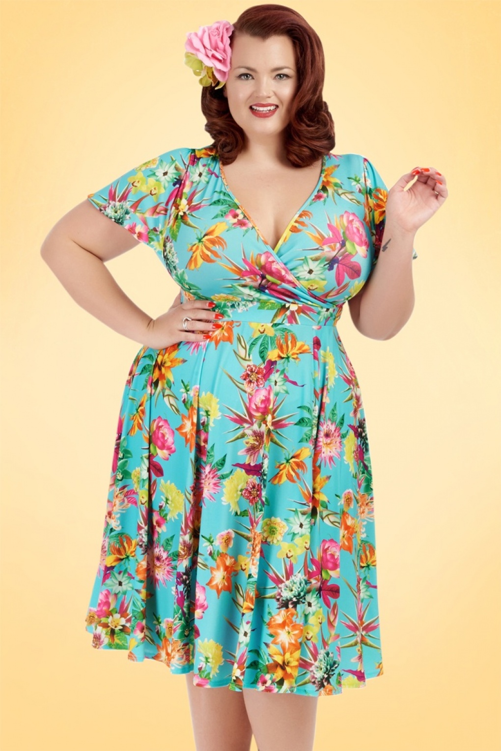 50s-lyra-floral-dress-in-turquoise