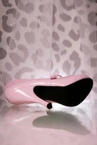Pinup Couture - 40s Cutiepie Mary Jane Pink platform patent pumps 8