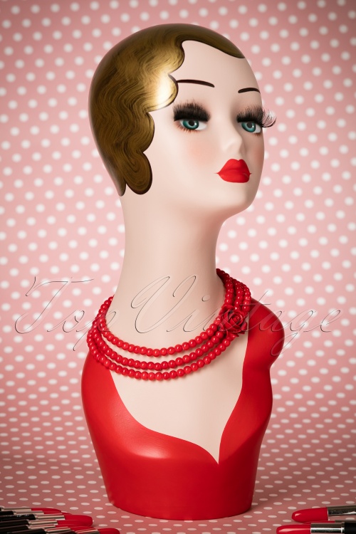 Collectif Clothing - 50s Pretty Rose Pearl Necklace in Red 2