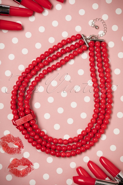 Collectif Clothing - Pretty Rose Pearl Necklace Années 50 en Rouge 4