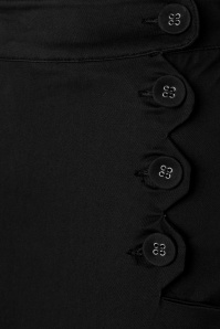 Vixen - 50s Becky Capri Pants in Black 5
