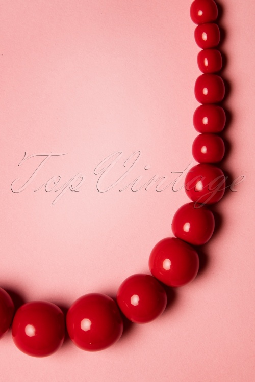 Splendette - TopVintage Exclusive ~ 50s Gwendolyn Pearl Necklace in Red 3