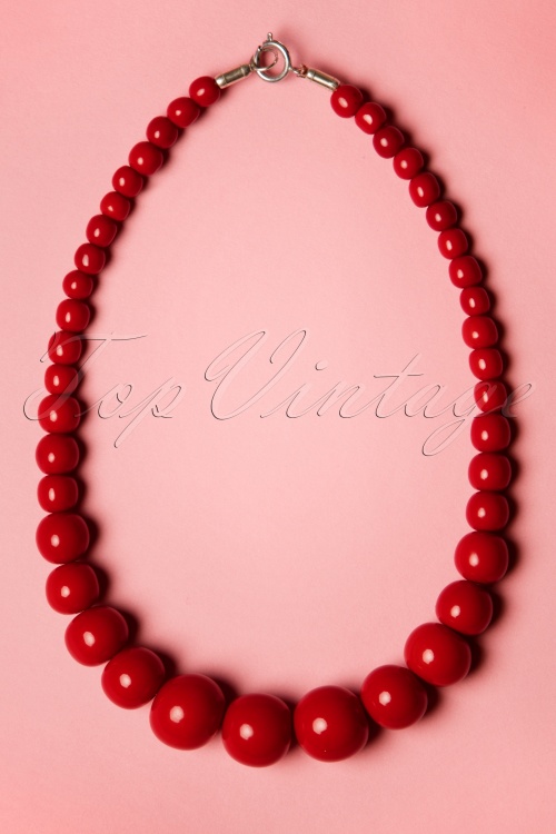 Splendette - TopVintage Exclusive ~ 50s Gwendolyn Pearl Necklace in Red