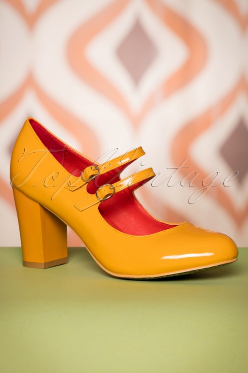 Banned Retro - 60s Golden Years Lacquer Pumps in Mustard 3