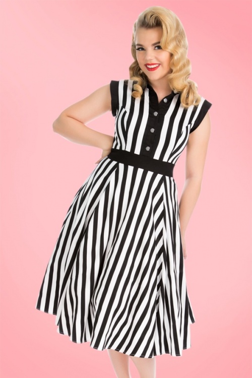 Hearts & Roses - 50s Debra Stripes Swing Dress in Black and White 2