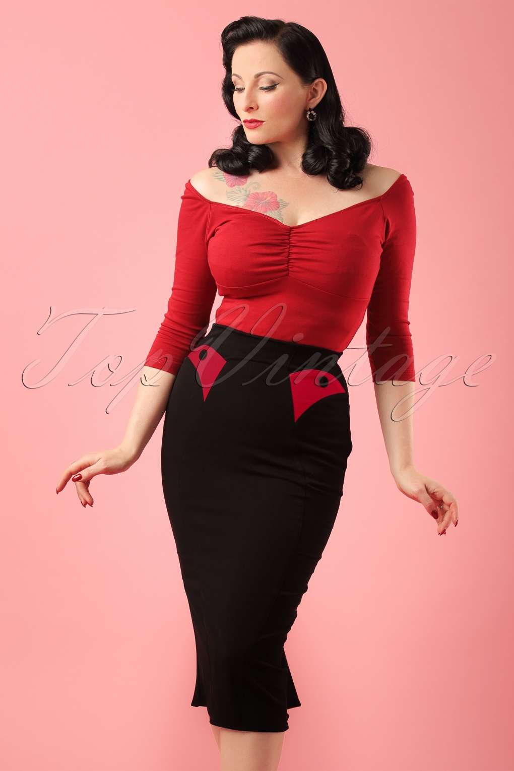 50s Agnes Rose Pencil Skirt in Black and Red
