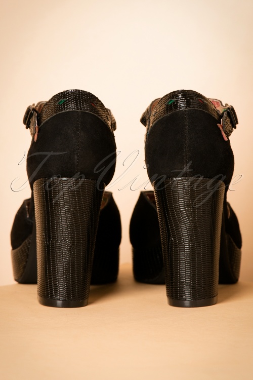 Miss L-Fire - 70s Christie Leather Pumps in Black 6